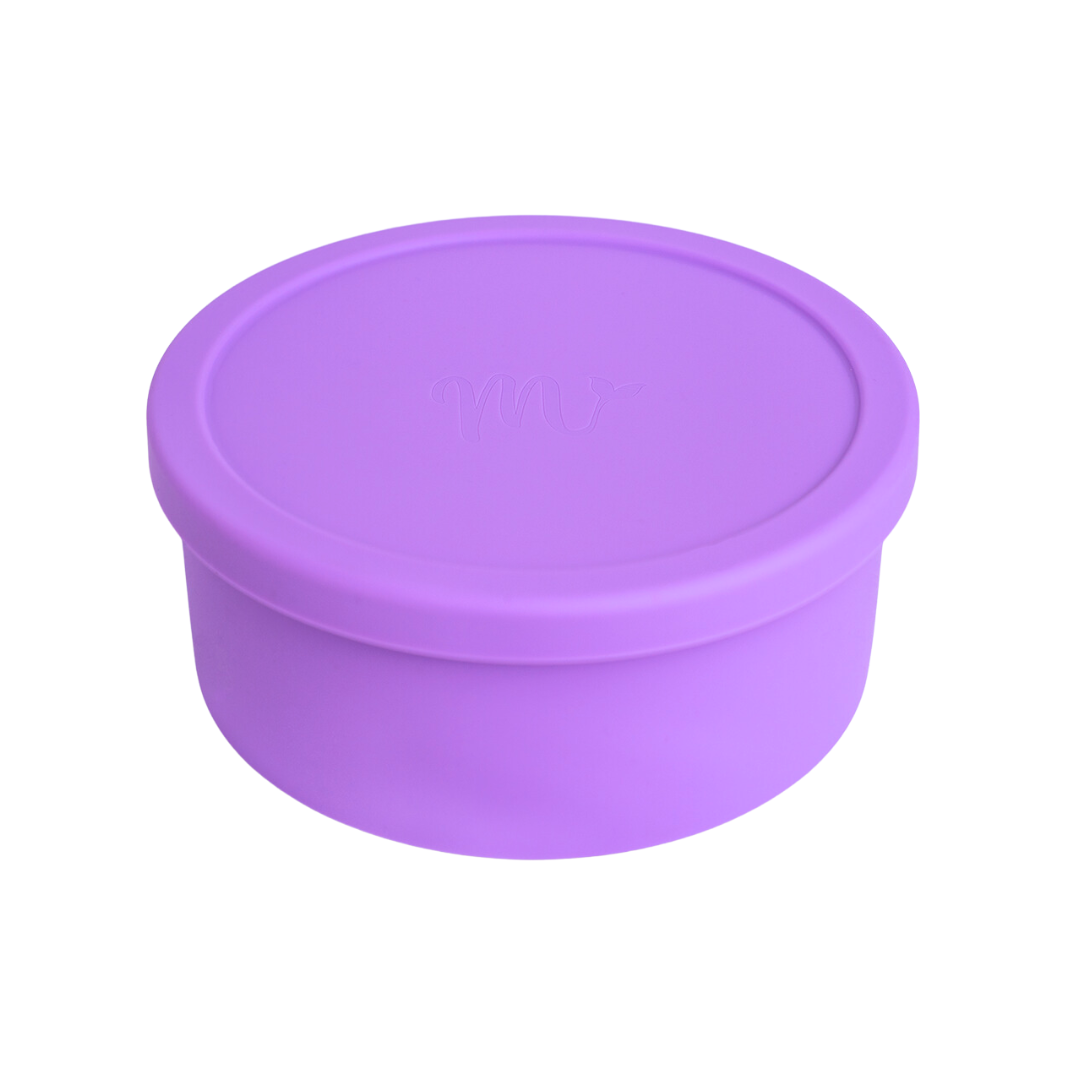 Amethyst bento bowl with lid closed, simple and sleek design.