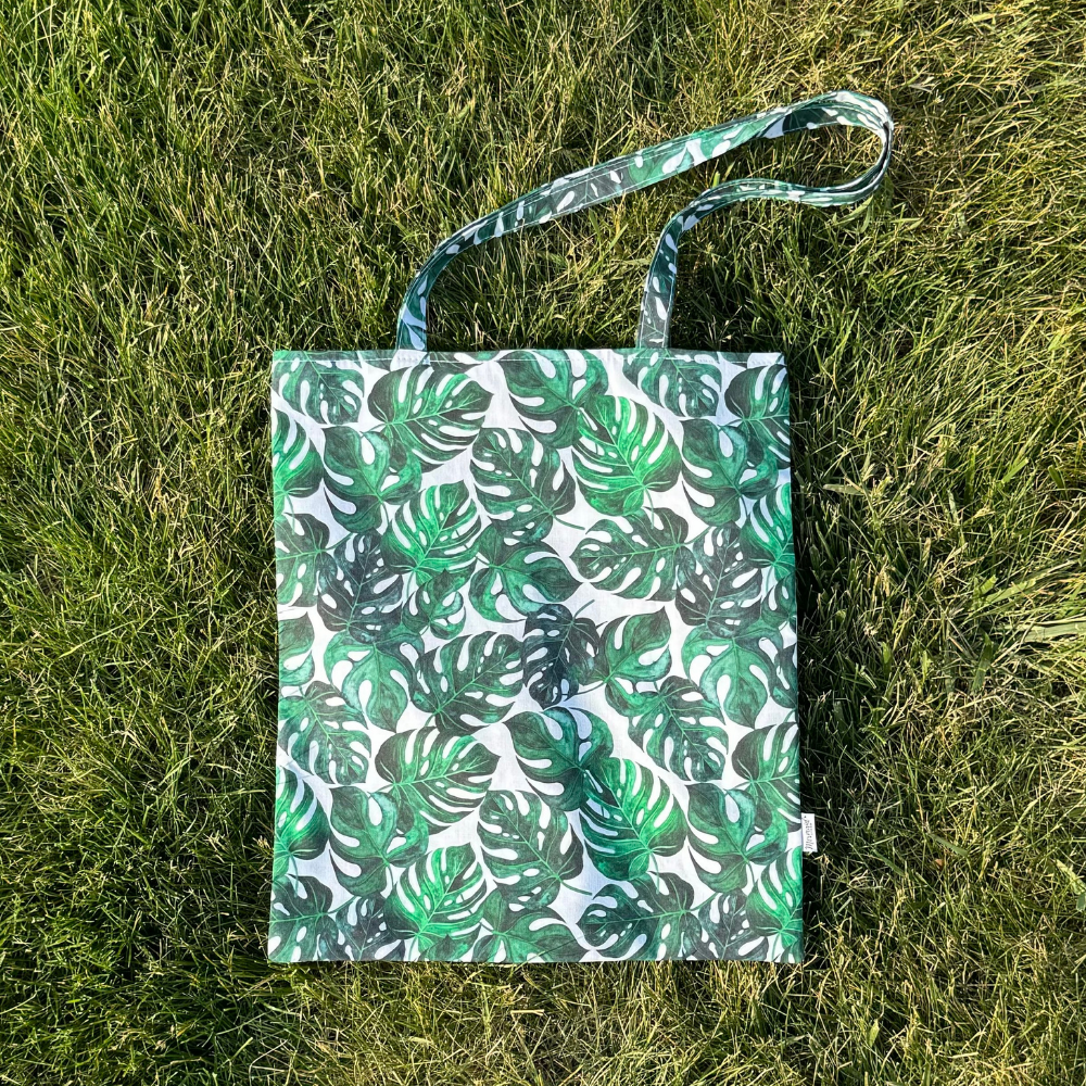 *Limited* Tote Bag