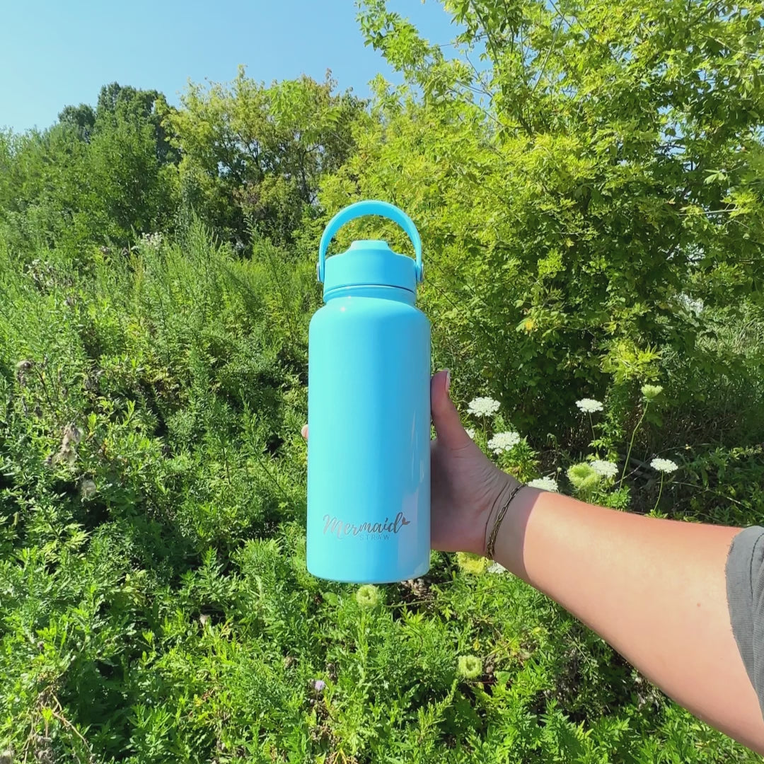 blue water bottle, pastel water bottle, water flask, travel bottle, keeps drinks cold, aesthetic water bottle, straw bottle